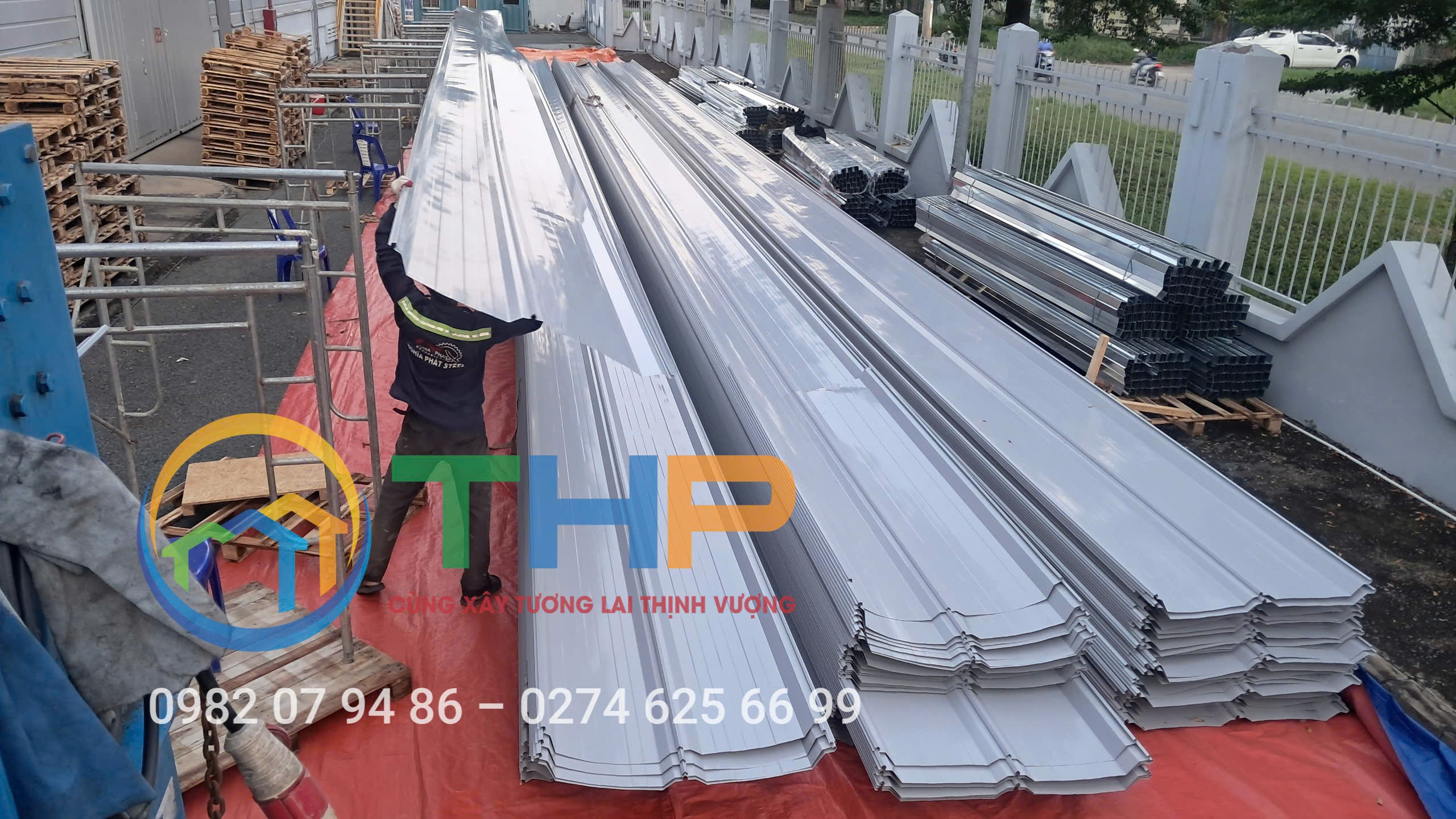 Tôn lợp mái sóng Seamlock