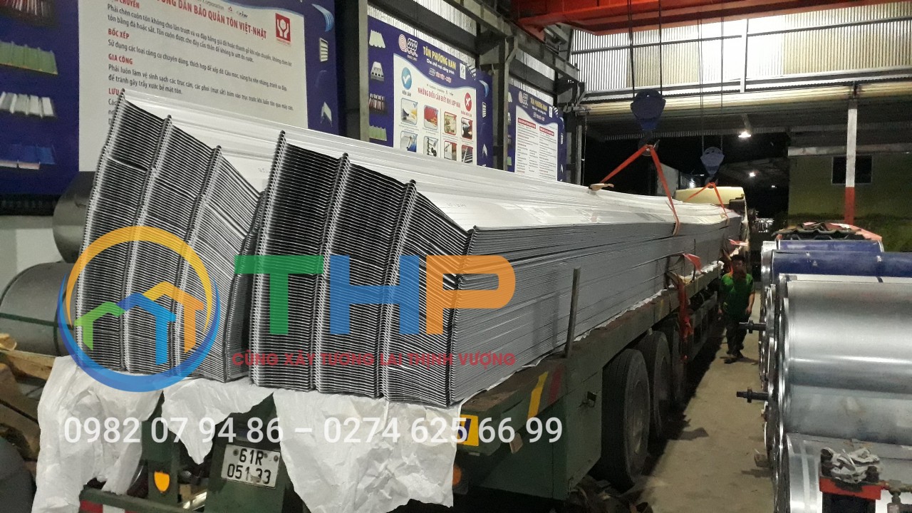 Tôn sóng Kliplock giá rẻ dành cho nhà xưởng có diện tích lớn