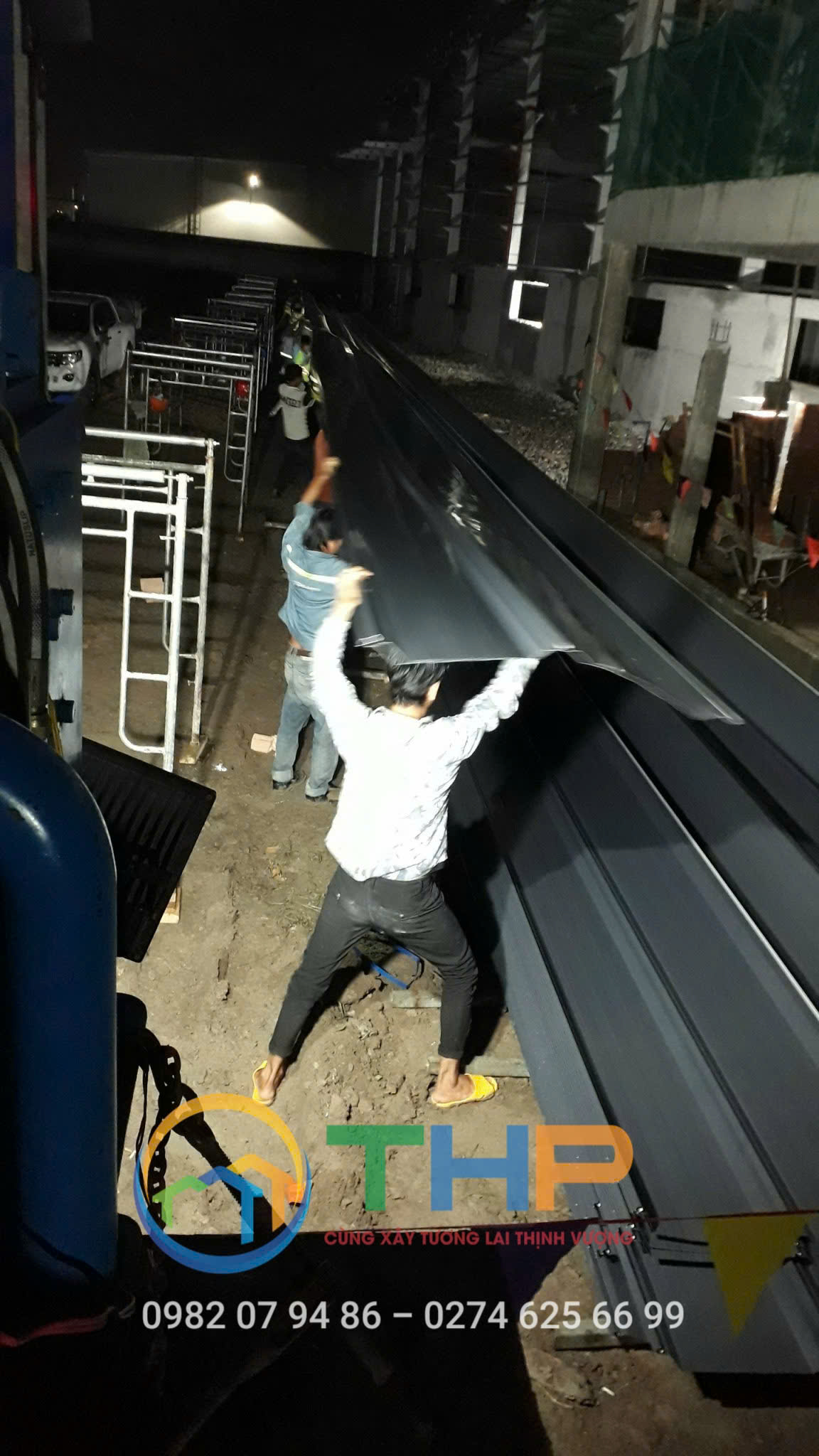 Tôn Seamlock cán tại công trình