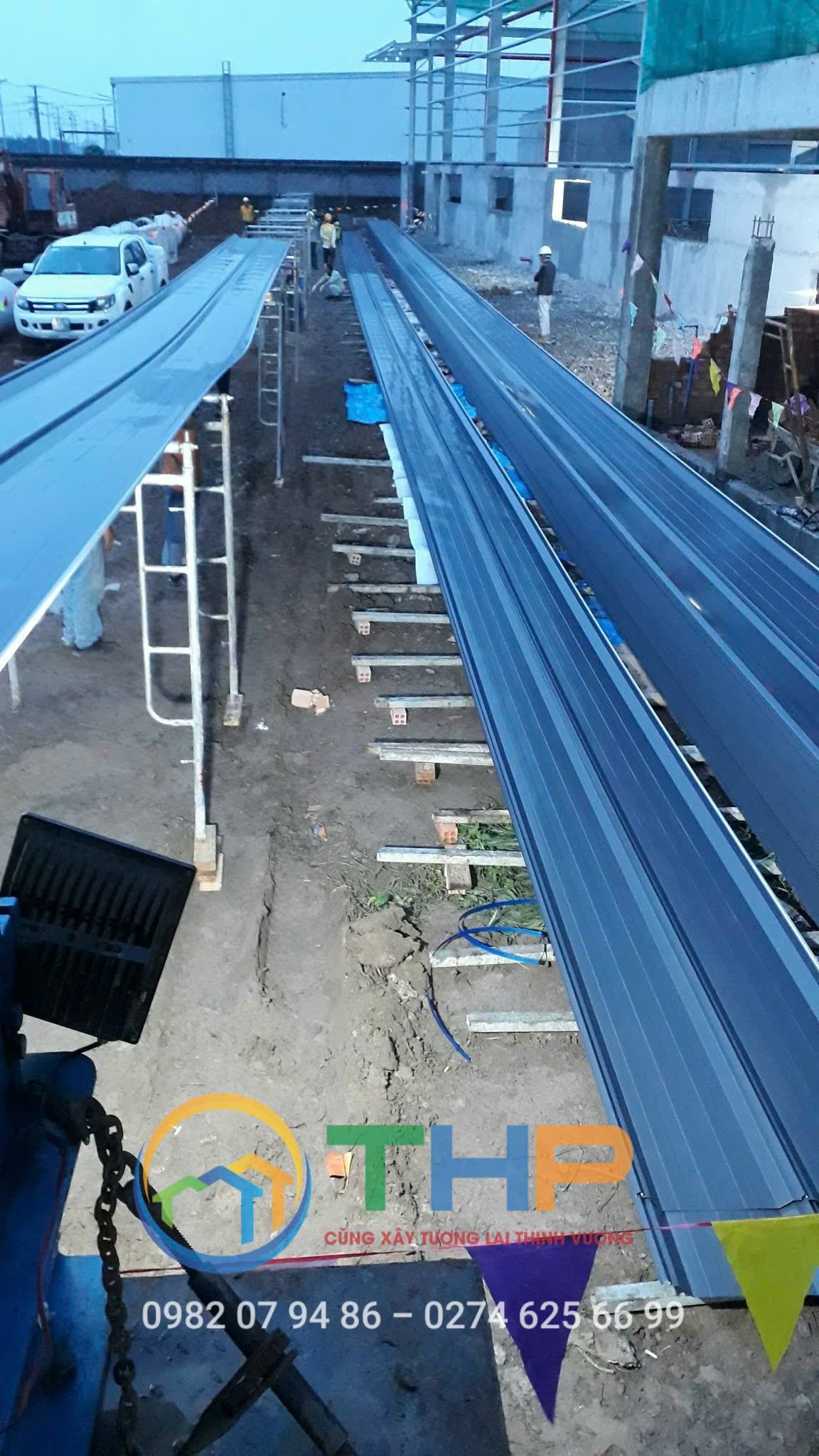 Tôn seamlock lợp mái nhà xưởng - nhà tiền chế